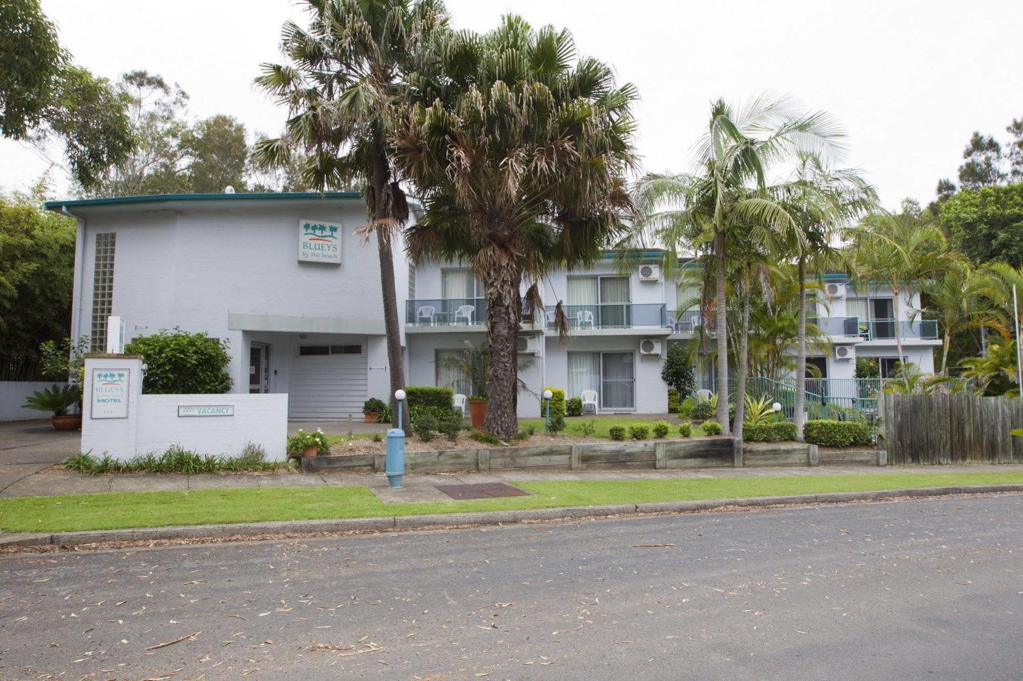 بلويز بيتش Blueys Motel المظهر الخارجي الصورة